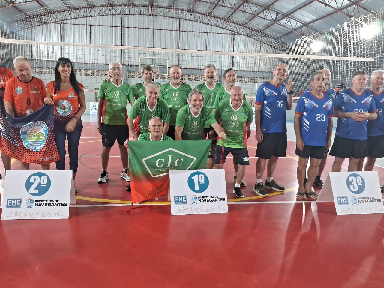 EQUIPE DE VÔLEI DA GIC VENCE COMPETIÇÃO