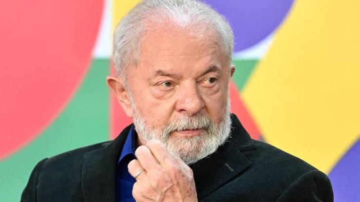 LULA (PT) DOBRA VOLUME  AO FUNDÃO ELEITORAL PARA  RS 5 BILHÕES