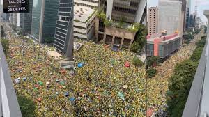 BOLSONARO  (PL), ENTRA NA ONDA "PAZ E AMOR " E NEGA TENTATIVA DE GOLPE