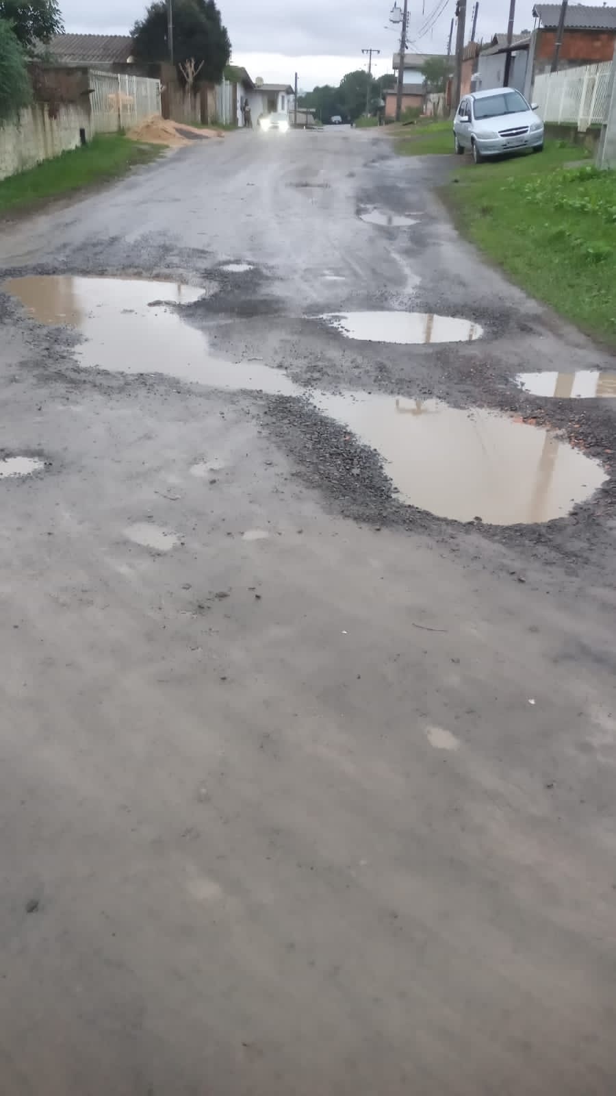 LAGES (SC) SOFRE COM ESCURIDÃO, BURAQUEIRA E CORRUPÇÃO