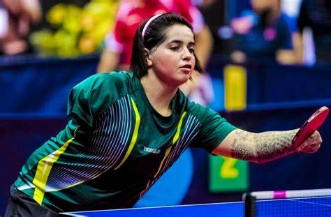 BRASILEIRA É A PRIMEIRA A DISPUTAR  PARALIMPÍADAS E OLIMPÍADAS DE PARIS