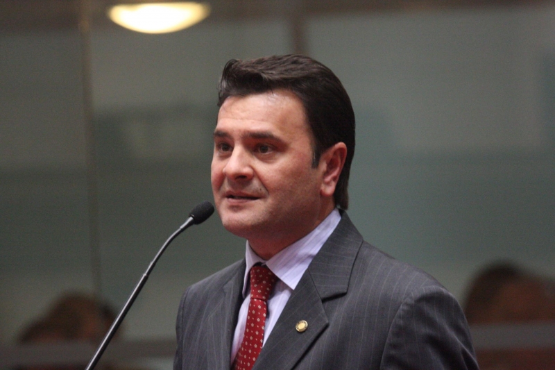 PRÉ- CANDIDATO À PREFEITO DE LAGES (SC),  FOI SUSPENSO  DOS DIREITOS POLÍTICOS POR 14 ANOS