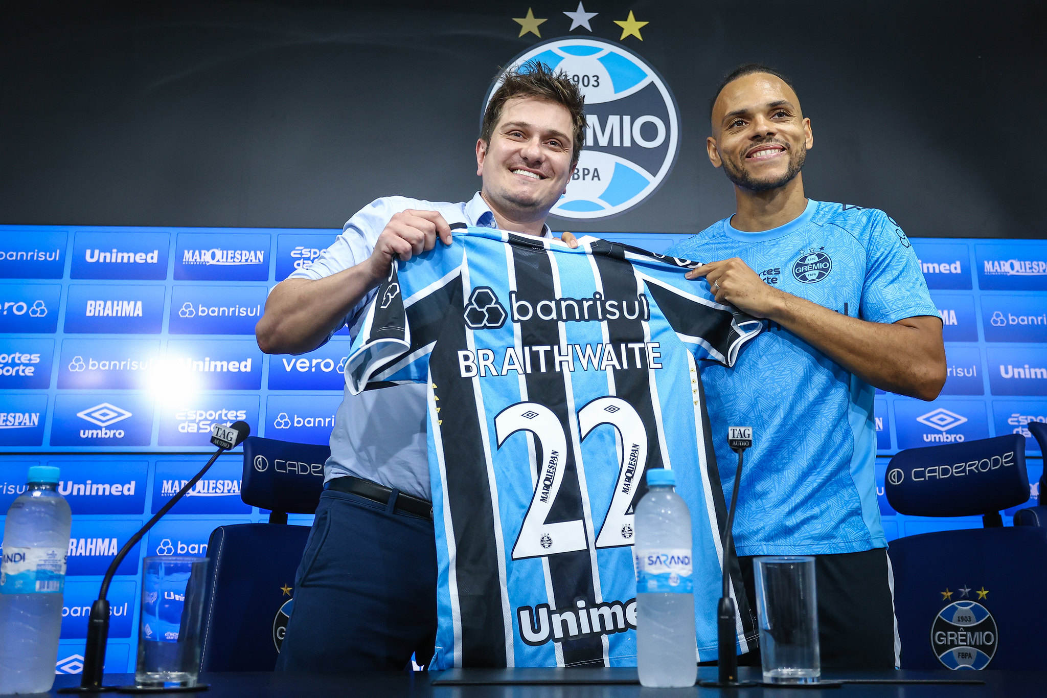 DINAMARQUÊS BRAITHWAITE ESTREIA NO GRÊMIO E FAZ ALEGRIA DA TORCIDA TRICOLOR GAÚCHA