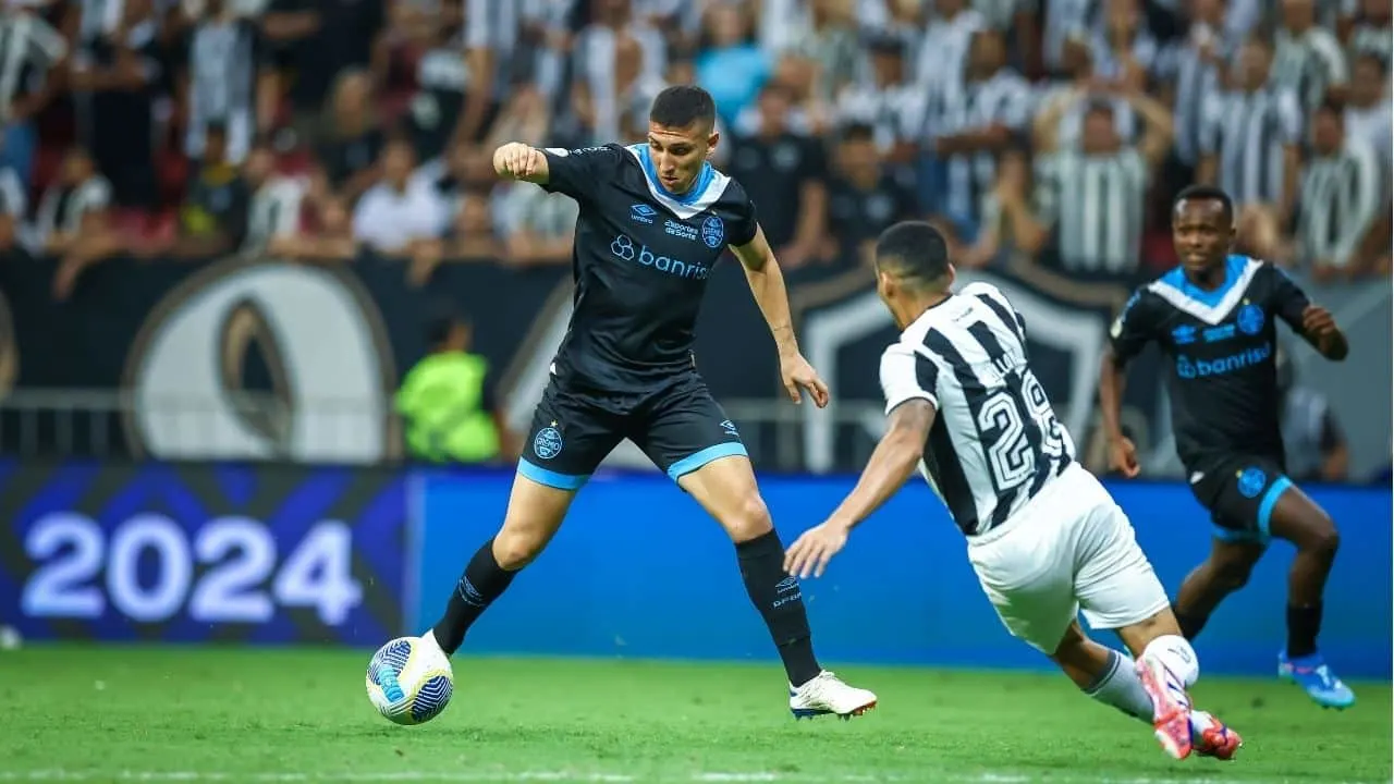 BRASILEIRÃO 2024:   BOTAFOGO; PALMEIRAS E FORTALEZA NA DISPUTA ACIRRADA PELO TÍTULO