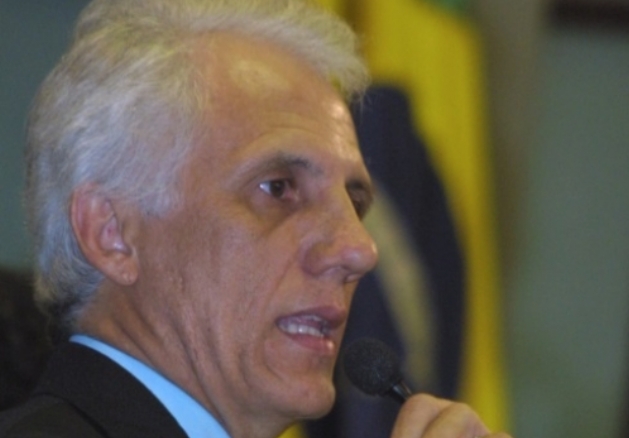 EX-DEPUTADO DE SC É PRESO NO RIO DE JANEIRO (RJ)EX-DEPUTADO DE SC É PRESO NO RIO DE JANEIRO (RJ)