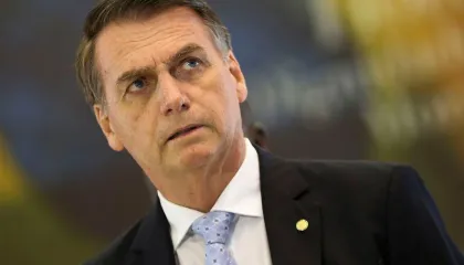 PF INDICIA EX-PRESIDENTE BOLSONARO (PL) E OUTRAS 36 PESSOAS POR TRAMAR GOLPE DE ESTADO