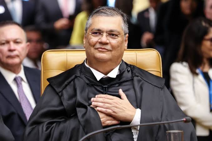 DINO (STF) LIBERA PAGAMENTO DE EMENDAS PARLAMENTARES QUE SOMAM MAIS DE R$ 52 BILHÕES