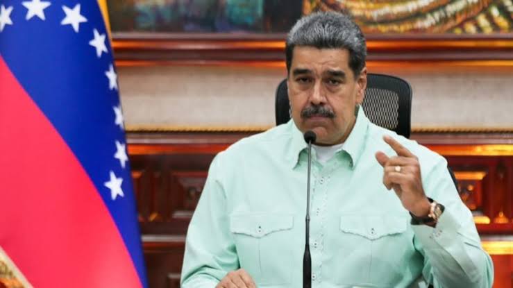 REPRESSÃO DE MADURO  NA VENEZUELA  PRENDE  INJUSTAMENTE MAIS 12 JORNALISTAS