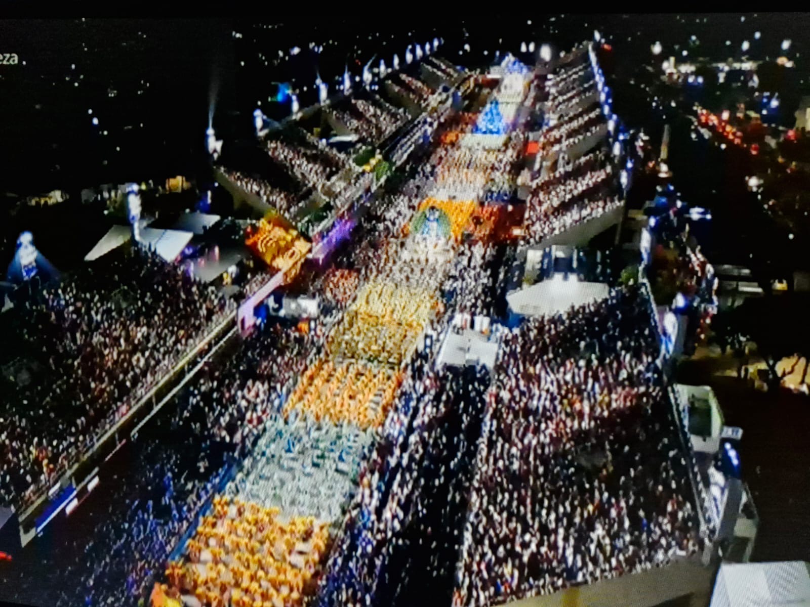 BEIJA-FLOR É CAMPEÃ DO CARNAVAL DO RIO 2025