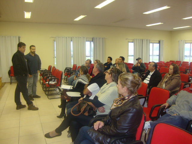 AFLOREM promoveu palestra