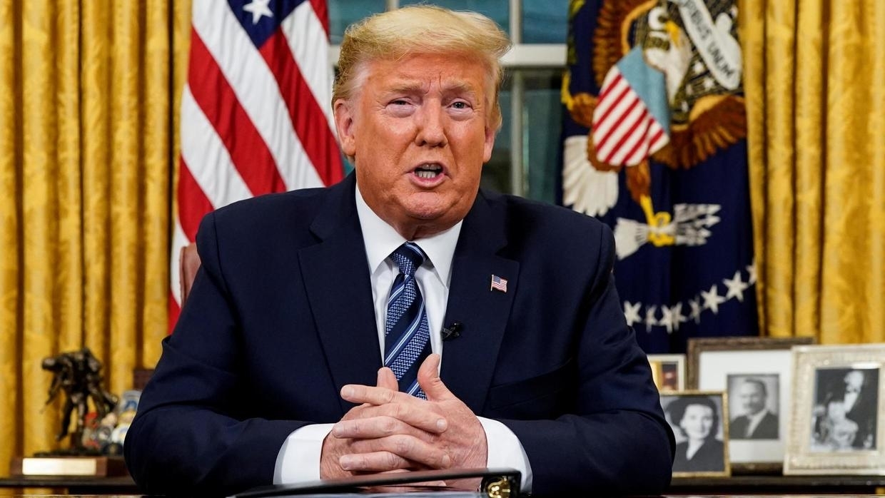 Trump declara EUA estado de emergência e libera U$ 50 bilhões para atender saúde diante ao Coronavírus Covid 19. Brasil a passos lentos