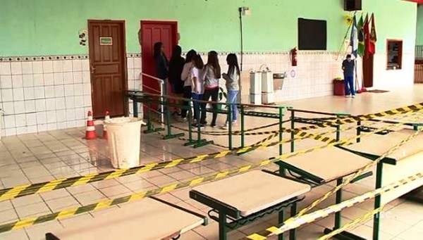 DESLEIXO À REDE ESTADUAL DE EDUCAÇÃO EM SANTA CATARINA