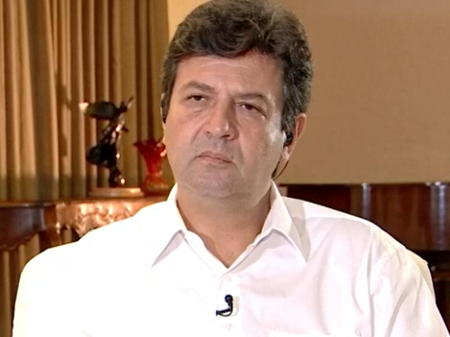 Sem Mandetta no Ministério o Brasil dará passos largos ao caos diante da Covid-19. \"Gripezinha\" dita por Bolsonaro levará país às ruínas na Saúde