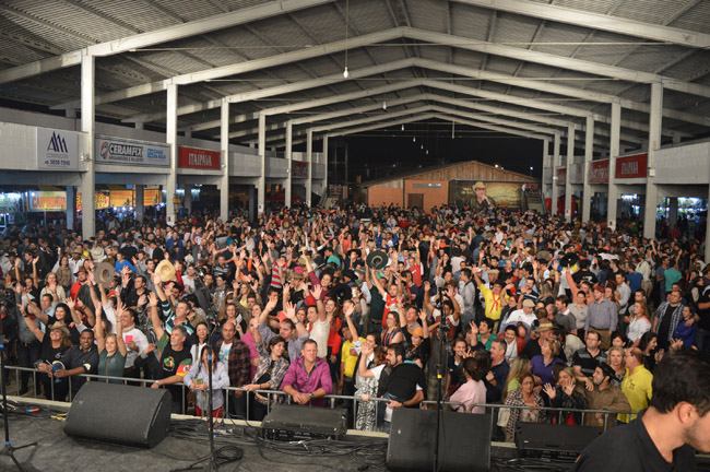 Rodeio Nacional em São José (SC)
