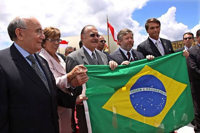 A grande sacada de Bolsonaro (PSL), para manter a máfia longe do combate à corrupção no Brasil