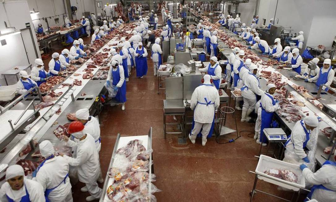 Covid-19 no Brasil faz China suspender exportações de mais dois frigoríficos: BRF e Seara