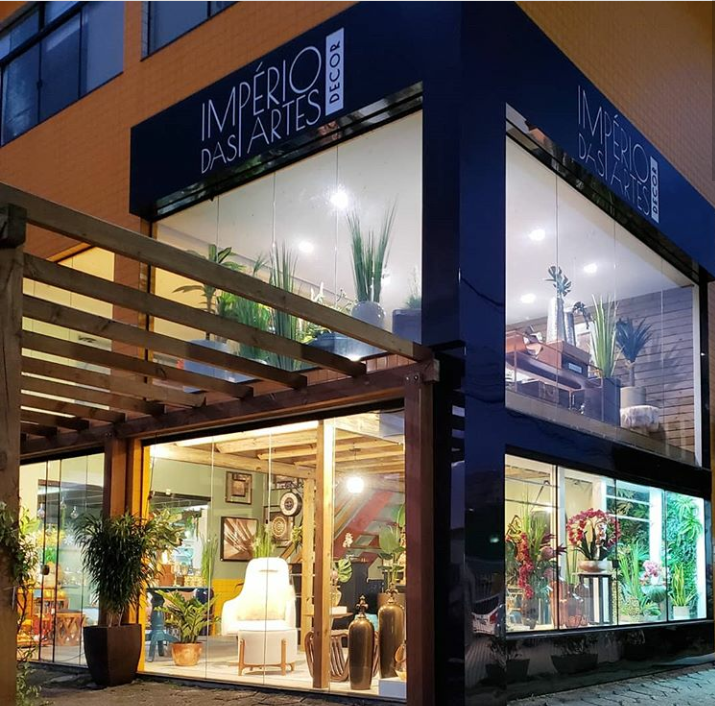 \" Home office \" estimula setor de artes e decorações de ambientes na Grande Florianópolis (SC)