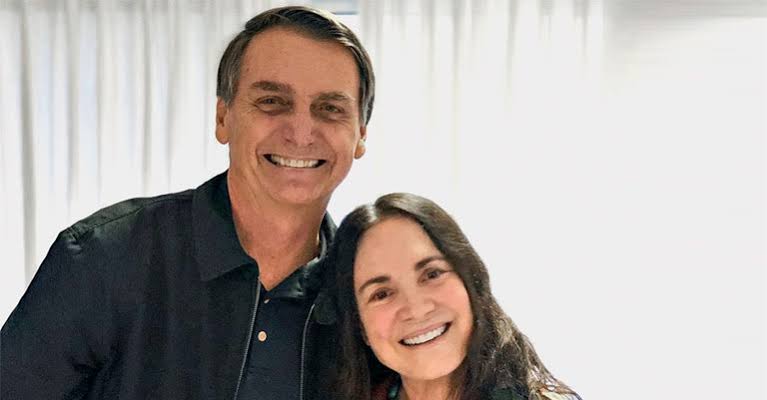 Regina Duarte aceita convite de Bolsonaro e vira ministra da Cultura. Pasta deverá ser criada no lugar de secretaria de Cultura