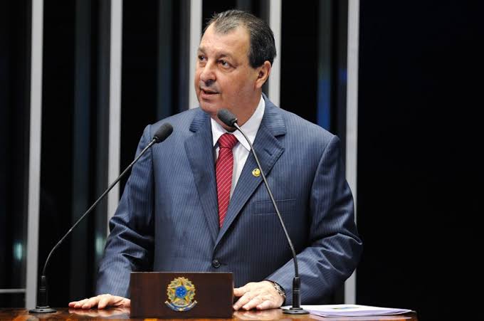 Senador Omar Aziz (PSD), integrante de organização criminosa investigados pela PF por desvios milionários na Saúde do Amazonas