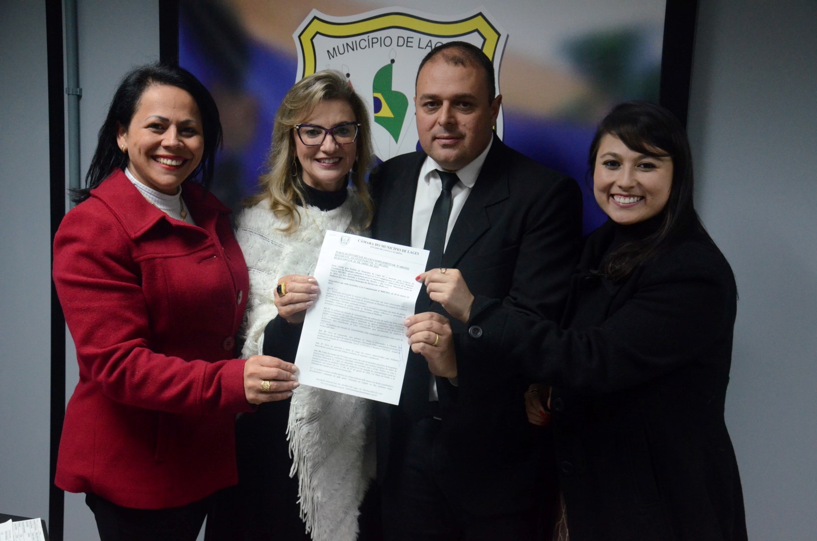 LAGES (SC), CONTA COM ESTATUTO MUNICIPAL DA MULHER